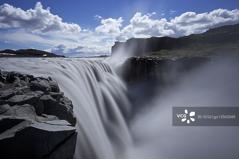 黛提瀑布图片素材