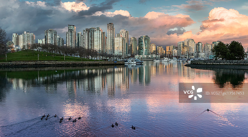 加拿大不列颠哥伦比亚省温哥华福溪景色图片素材