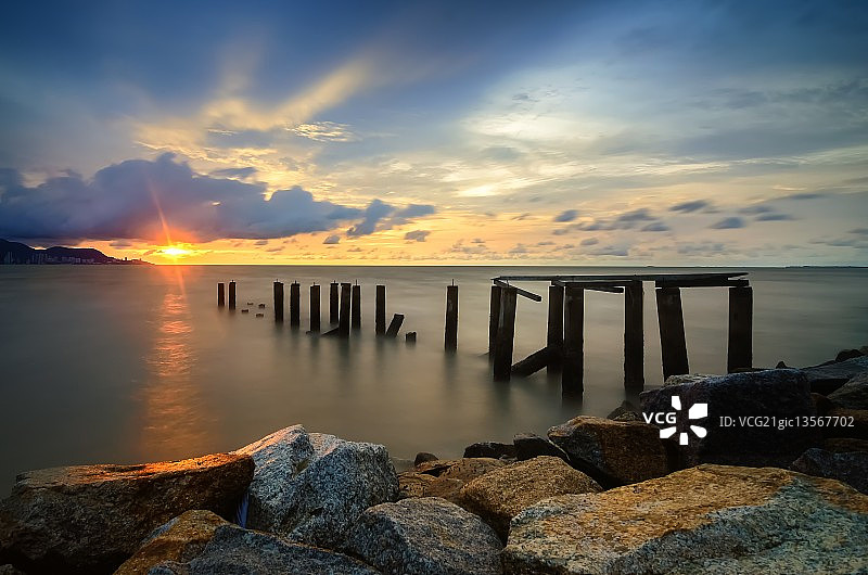 柔和的日落图片素材