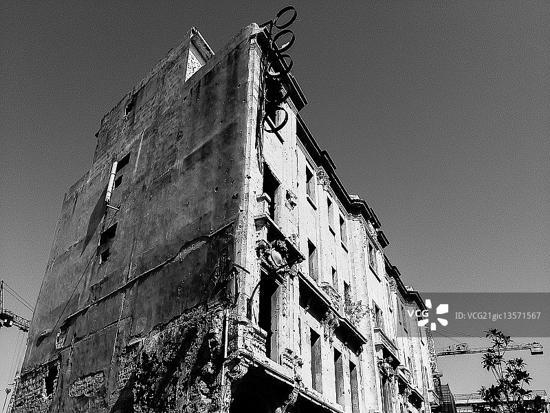 贝鲁特市中心遭受战争蹂躏的建筑物图片素材