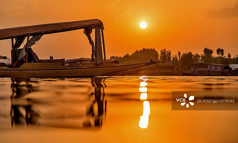 克什米尔达尔湖图片素材