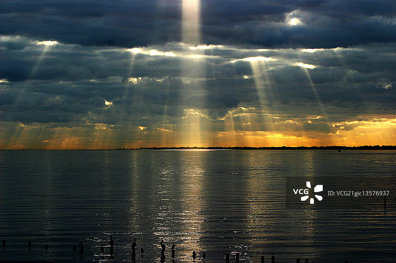 加尔维斯顿海湾日出图片素材