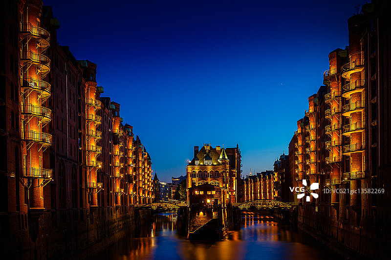 仓库城图片素材