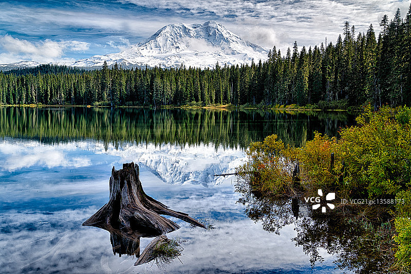 亚当斯山图片素材