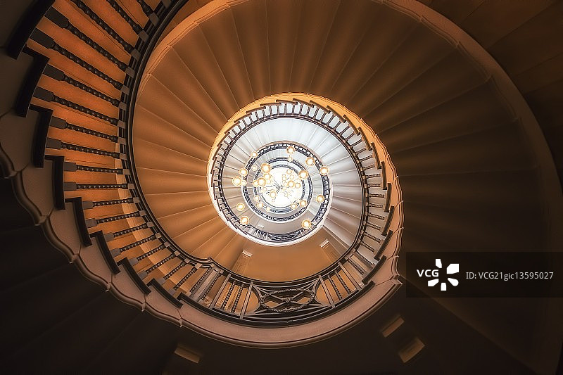 亚扪人图片素材