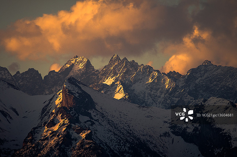 高塔特拉山脉的日出图片素材