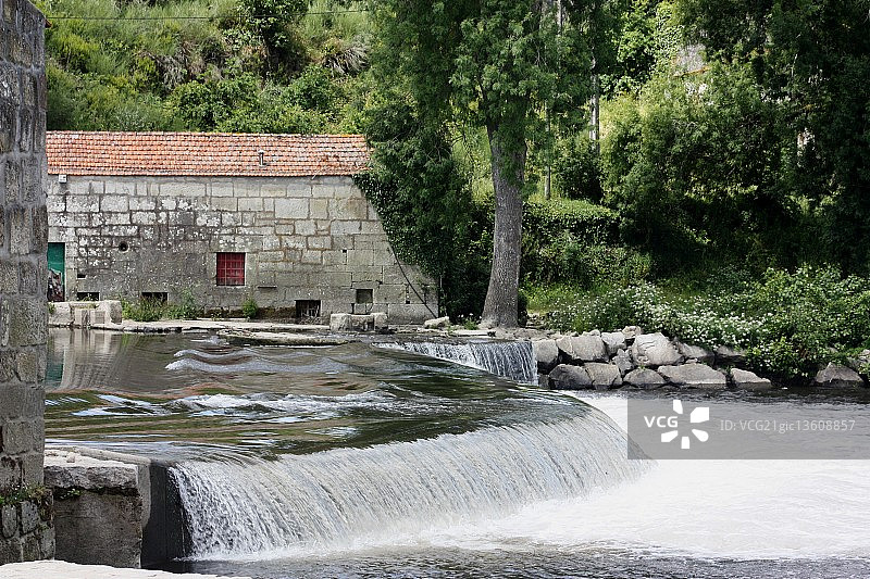 古老的水磨坊图片素材