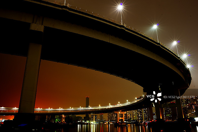 东京湾的曲线图片素材