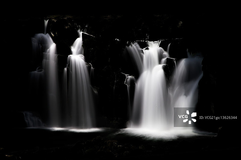 瀑布图片素材