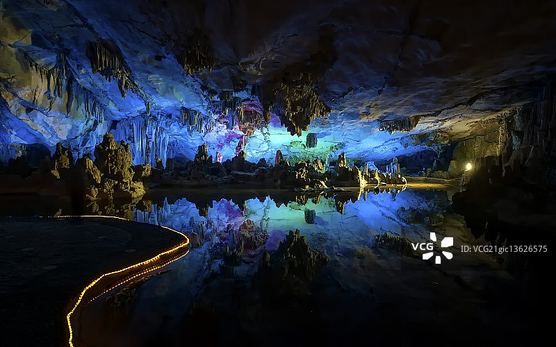 桂林芦笛岩图片素材