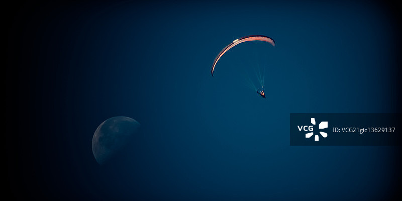 滑翔伞2图片素材