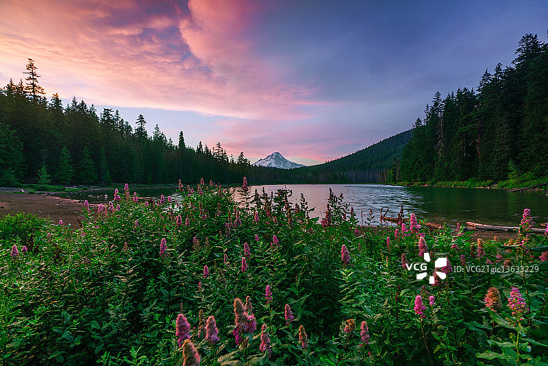 胡德山日落图片素材