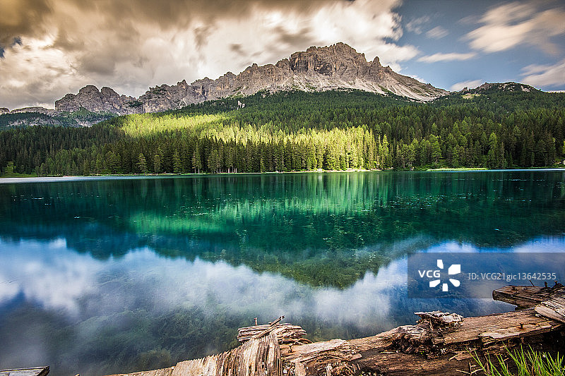 米苏里纳湖图片素材