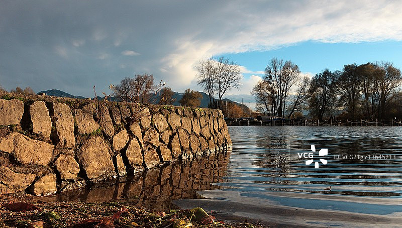 基姆湖图片素材