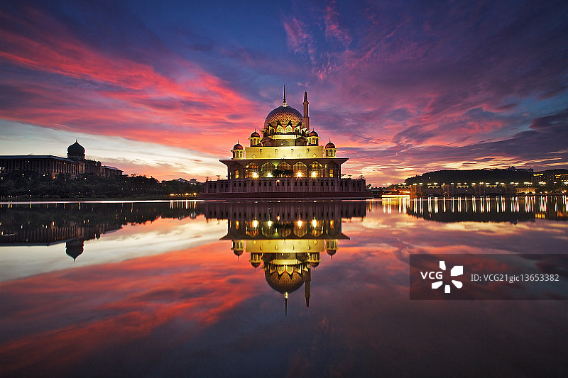 布特拉贾亚布特拉清真寺图片素材