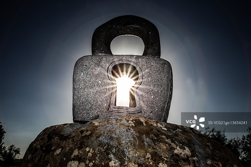 锁住日落图片素材