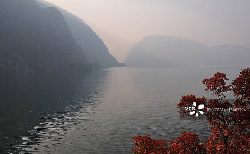 多瑙河之秋图片素材