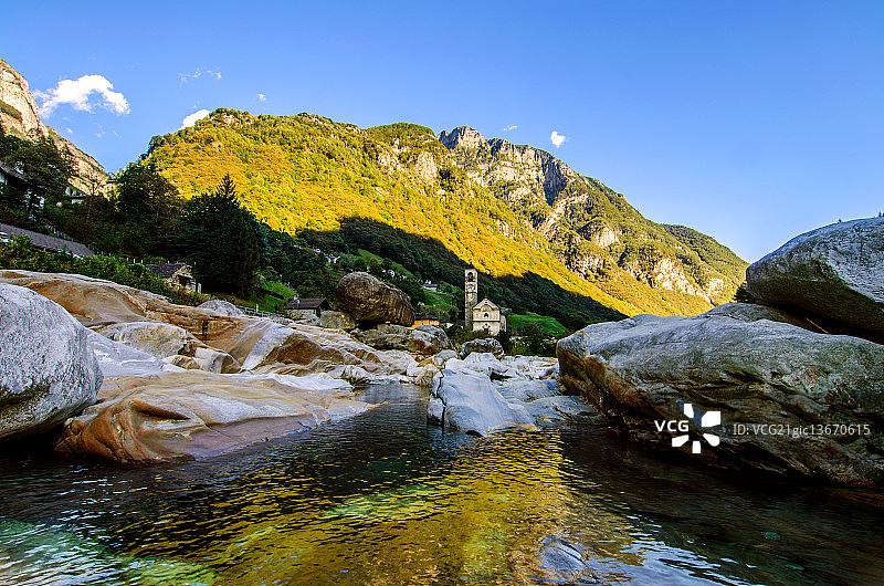 韦尔扎斯卡山谷图片素材