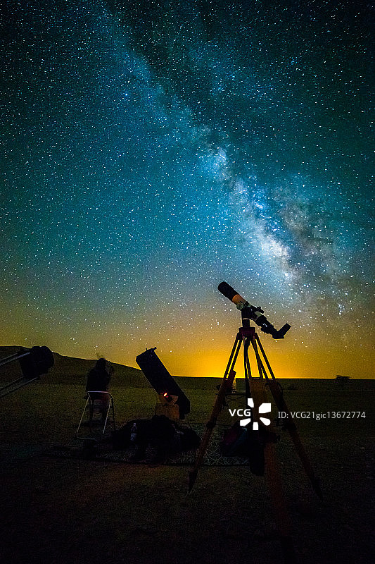 凝视宇宙图片素材