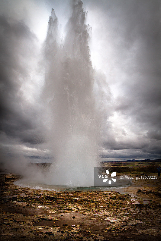 间歇泉图片素材