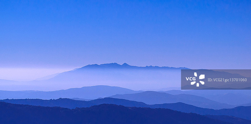 从奥索戈沃看到的里拉山图片素材