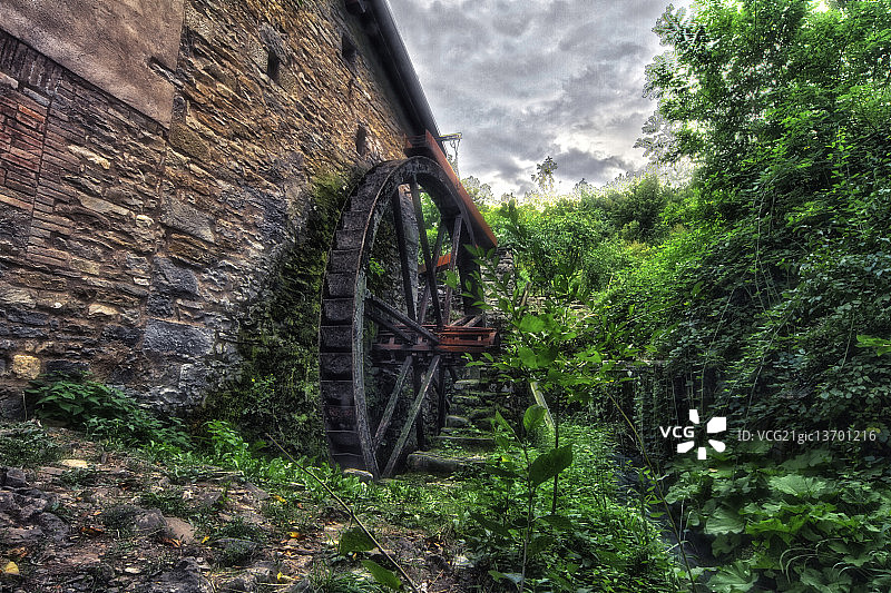 旧轮子图片素材