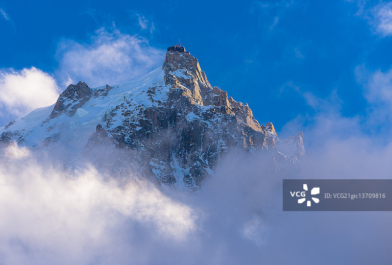 勃朗峰南针峰图片素材