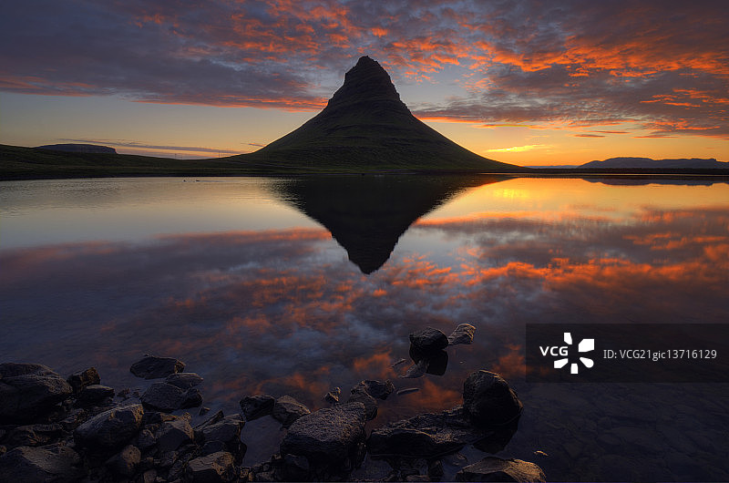 冰岛教堂山图片素材