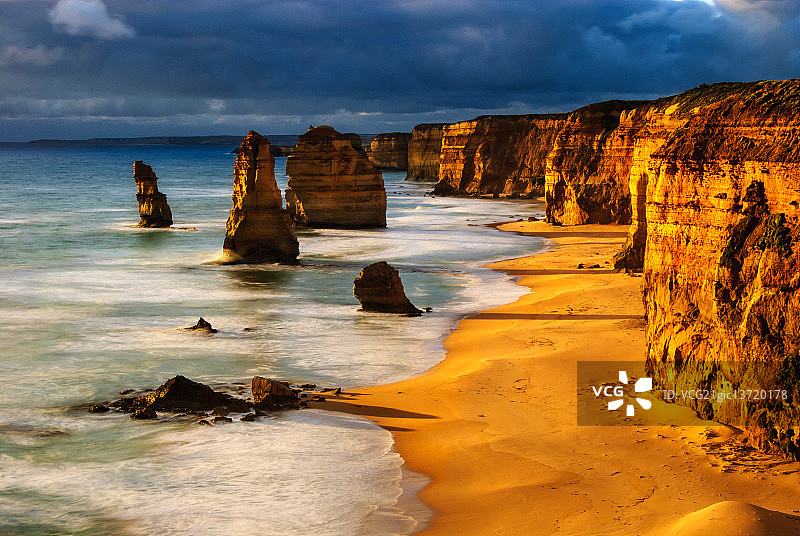 十二使徒岩日落图片素材