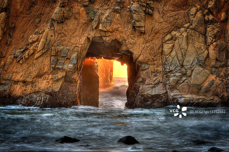 帕非佛海滩拱门图片素材