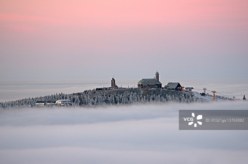 逆温层之上图片素材
