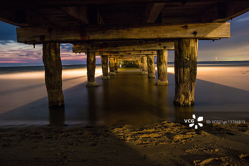 弗兰克斯顿码头下图片素材