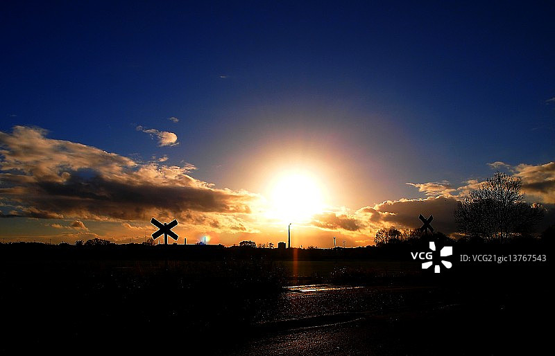 核弹或冬季天空图片素材