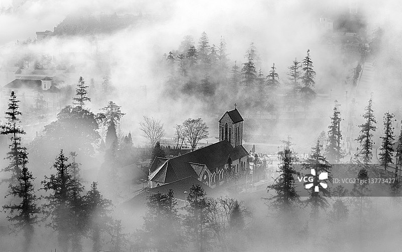 越南老街省雾中的沙巴图片素材