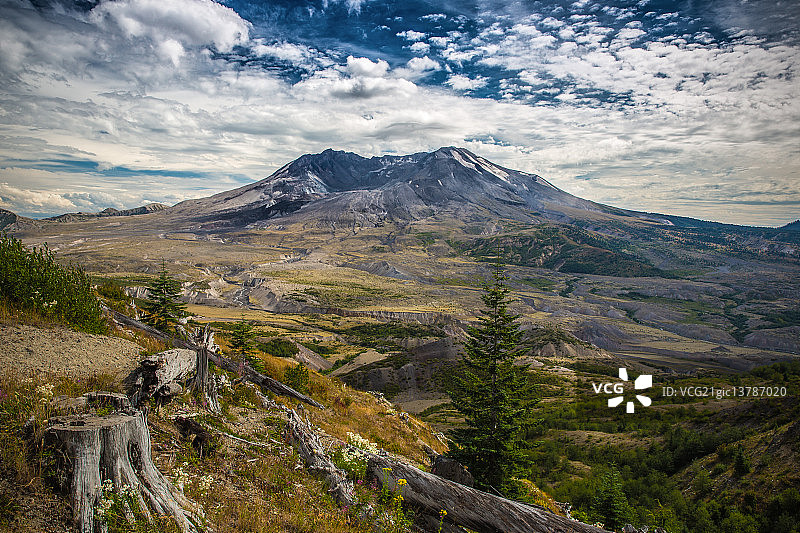 圣海伦斯山图片素材