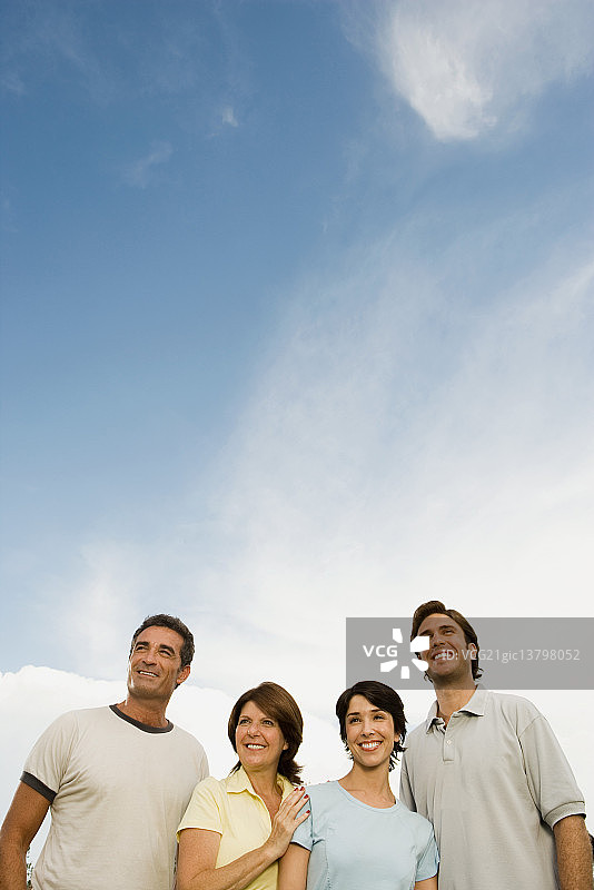 户外家庭成长图片素材