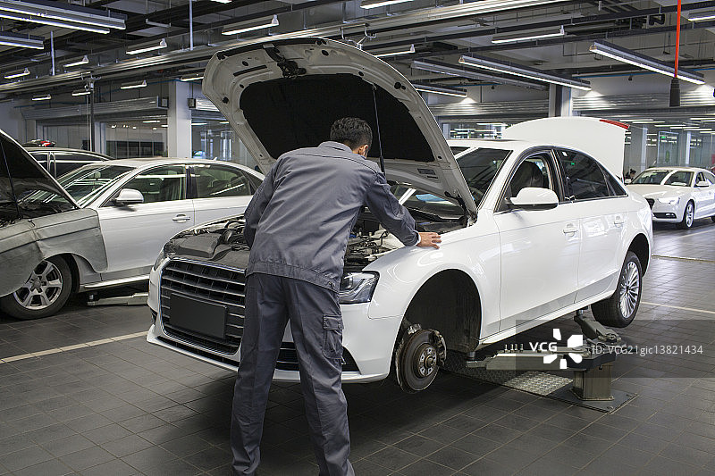 汽车修理工图片素材