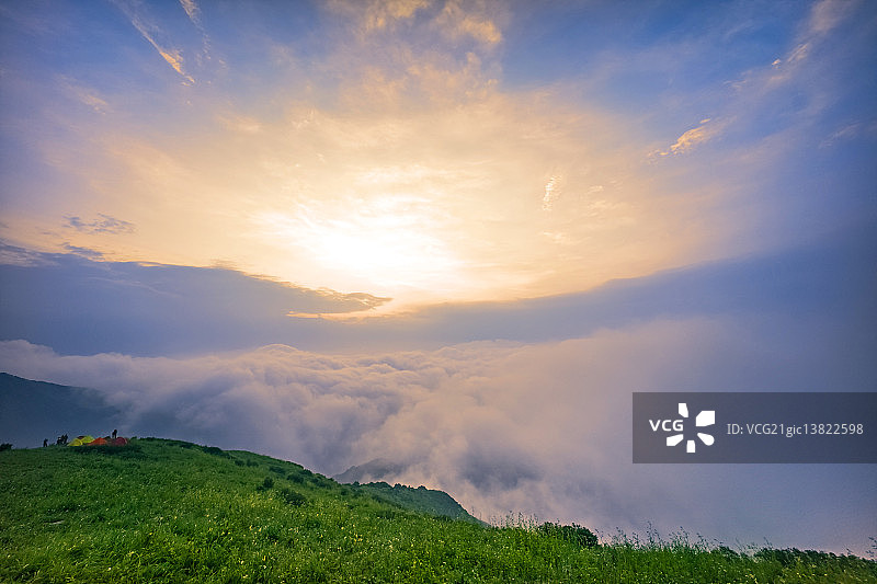 海坨山日出图片素材