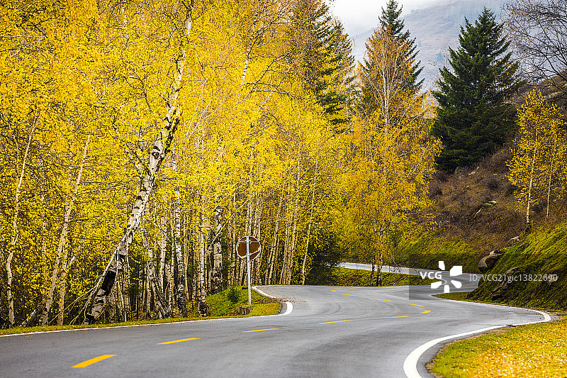 连续弯道图片素材
