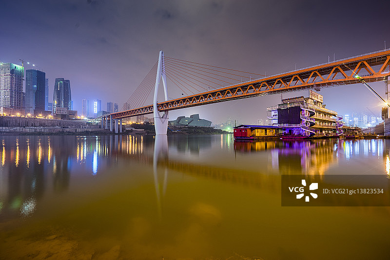 重庆千厮门大桥和城市风光图片素材