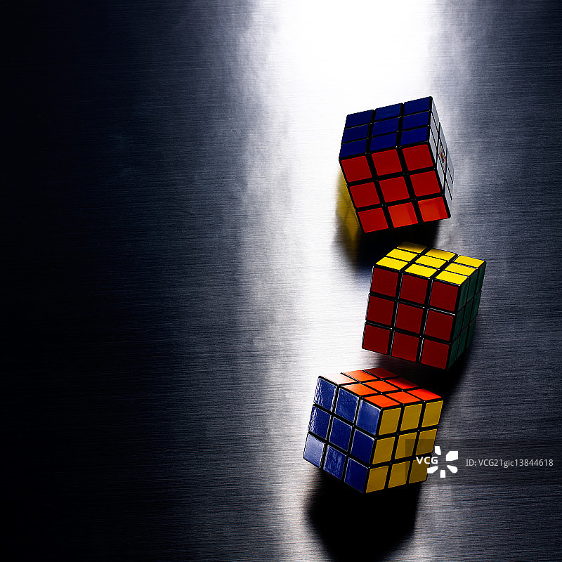 金属立方体图片素材