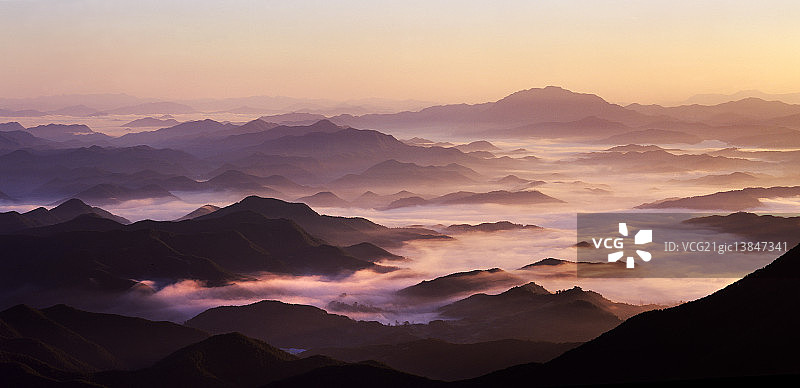 全罗北道完州大屯山云海图片素材
