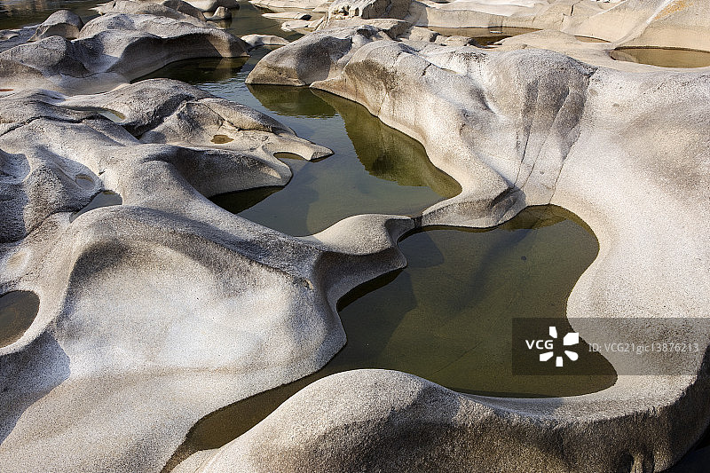江原道巨石图片素材