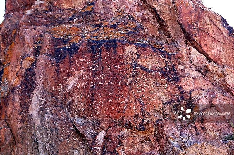 哈萨克斯坦岩画图片素材
