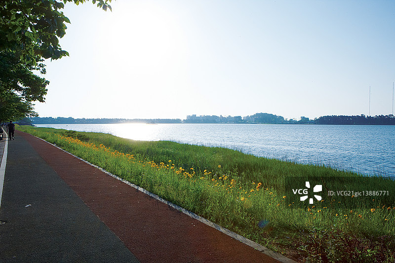 江原道江陵镜浦湖风光图片素材