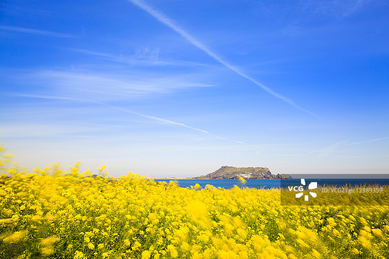 城山日出峰，涉地可支，济州岛图片素材