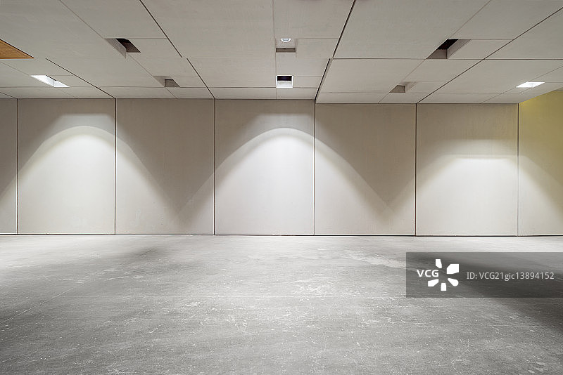 InsideaPark地下停车场车道图片素材