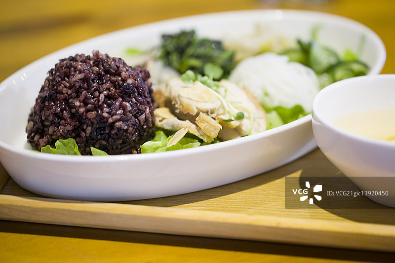 美味的紫米团图片素材