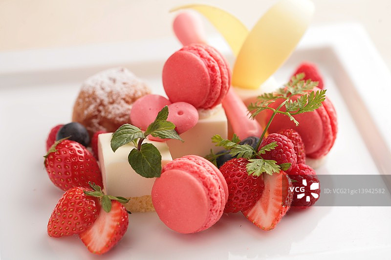 马卡龙芝士蛋糕图片素材