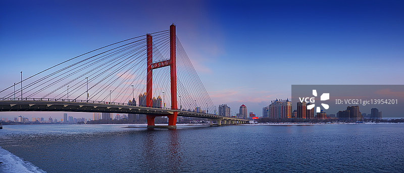 吉林市临江门大桥图片素材